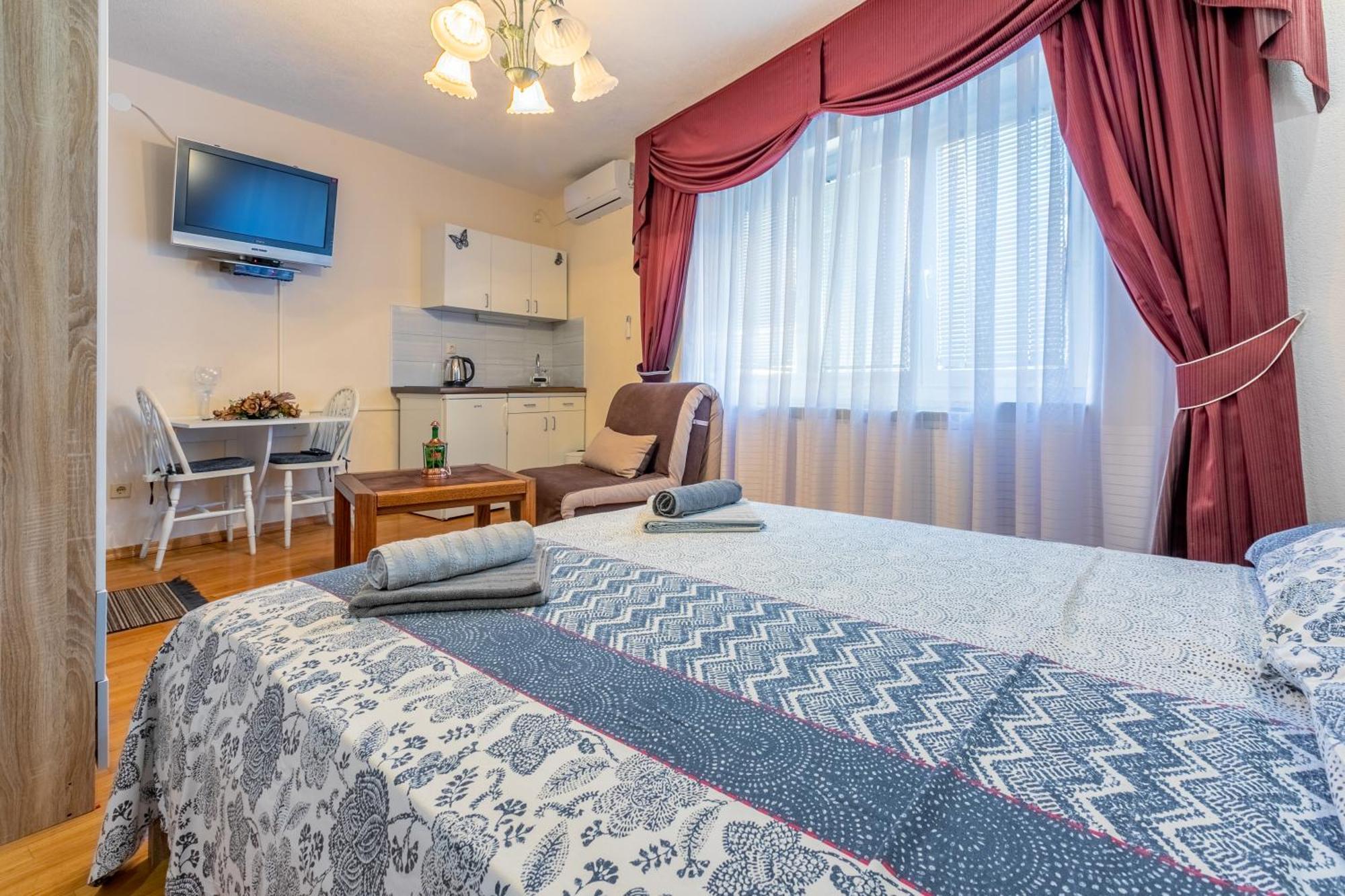 App Beni Apartman Crikvenica Szoba fotó